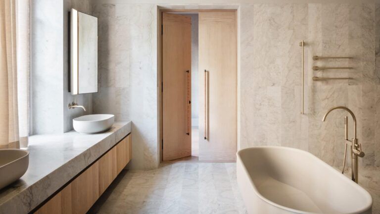 5 Tips To Enhance Hygiene and Style to Your Bathroom